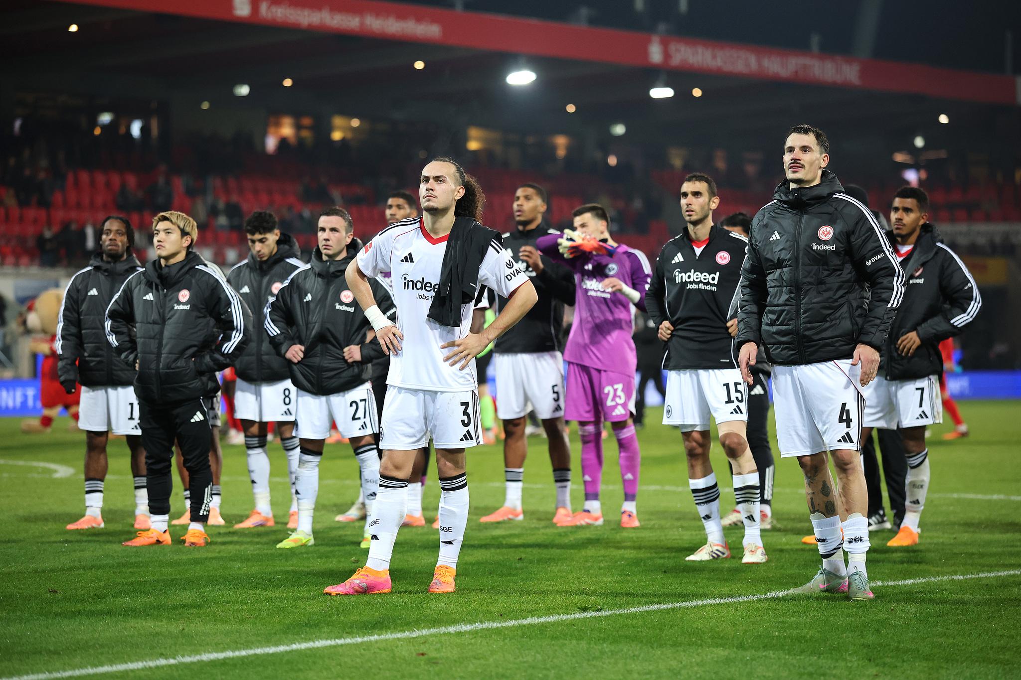 开云娱乐-法兰克福尖锐分析：“严重弱点”